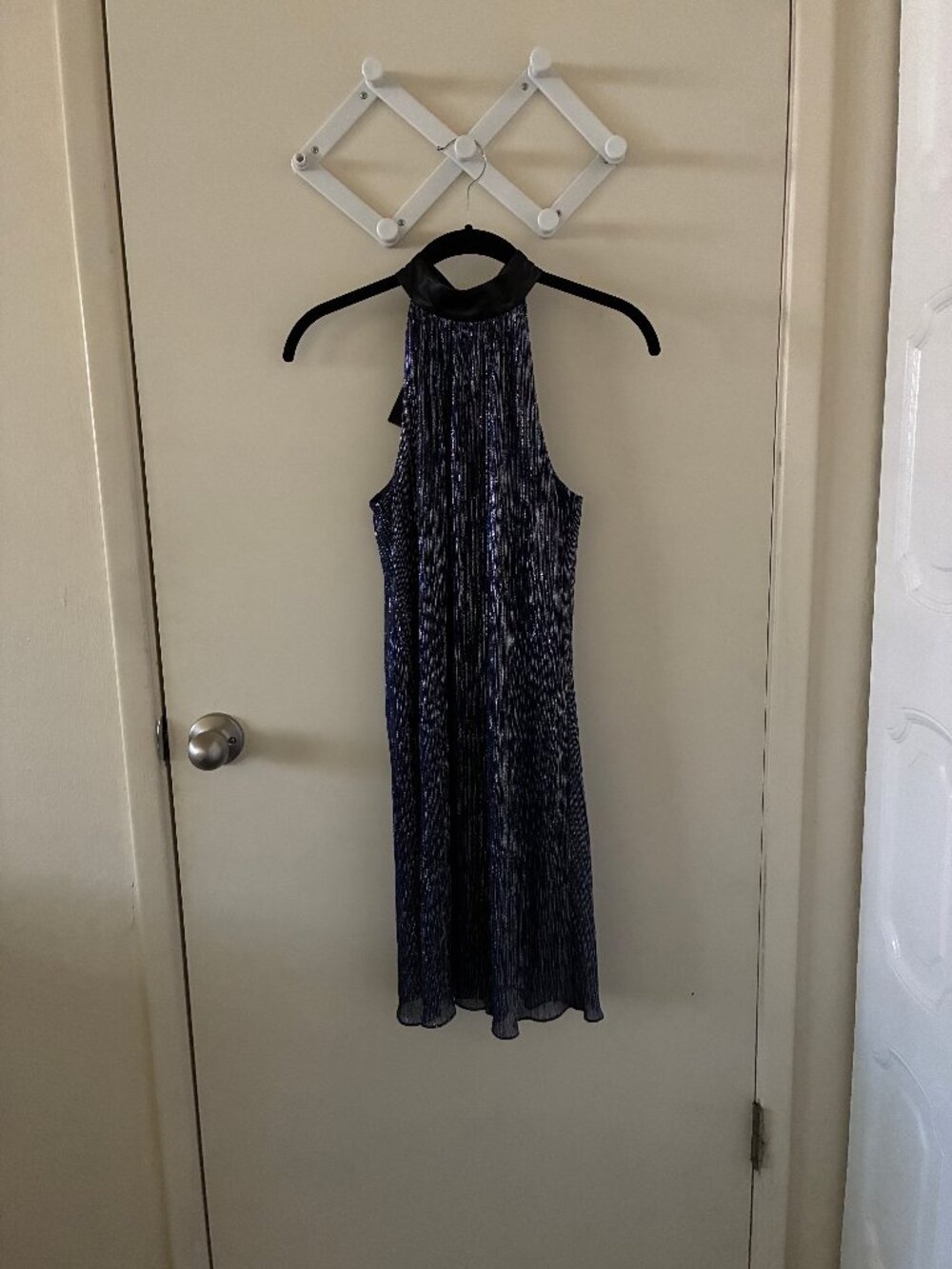 Laundry by Shelli Segal Los Angeles | Blue Shimmer High Neck Mini Dress